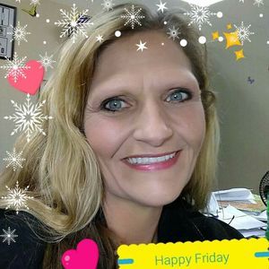 Meet your Posher, Debbie